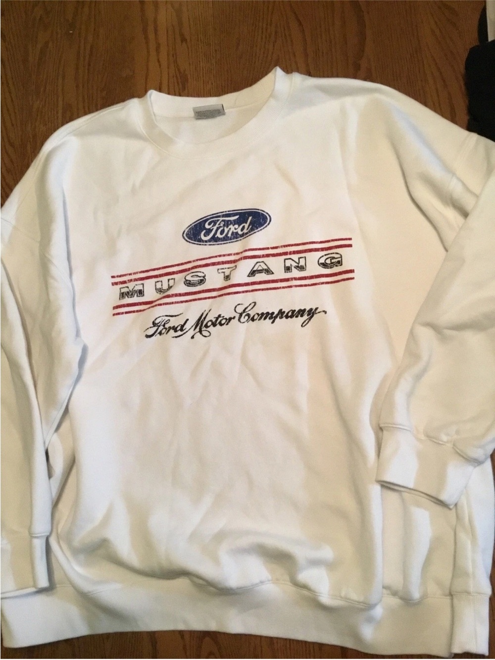 Ford Mustang White Crewneck Sweatshirt with Red & Blue Logo XXL